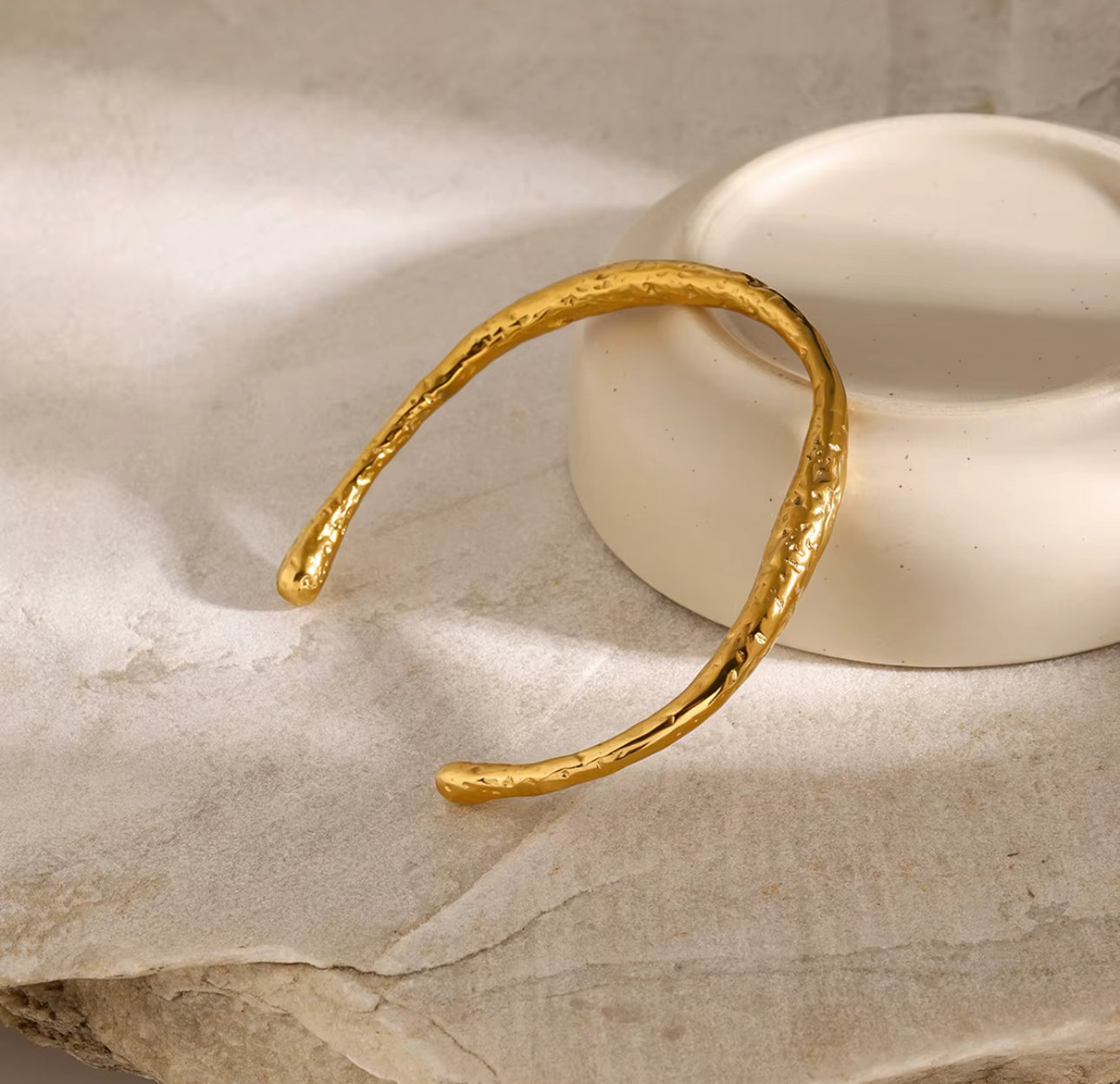 Azur Cuff Bracelet - 18k Gold plated