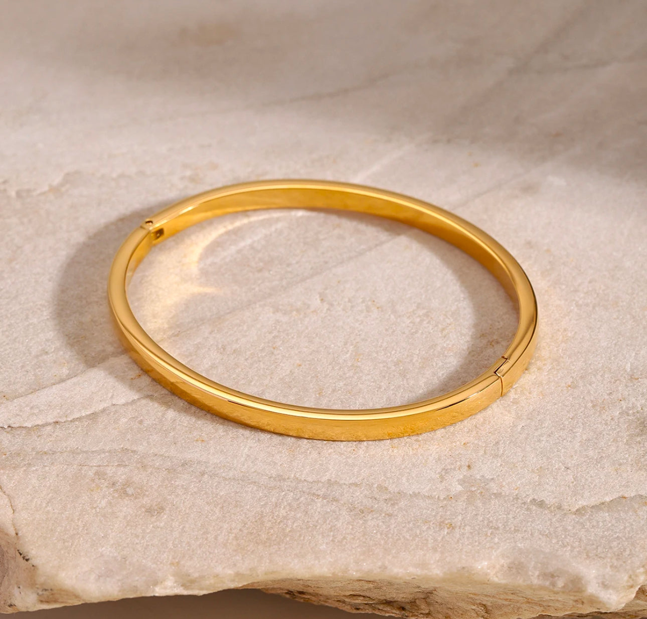 Minimal Bangle - 18k Gold Plated