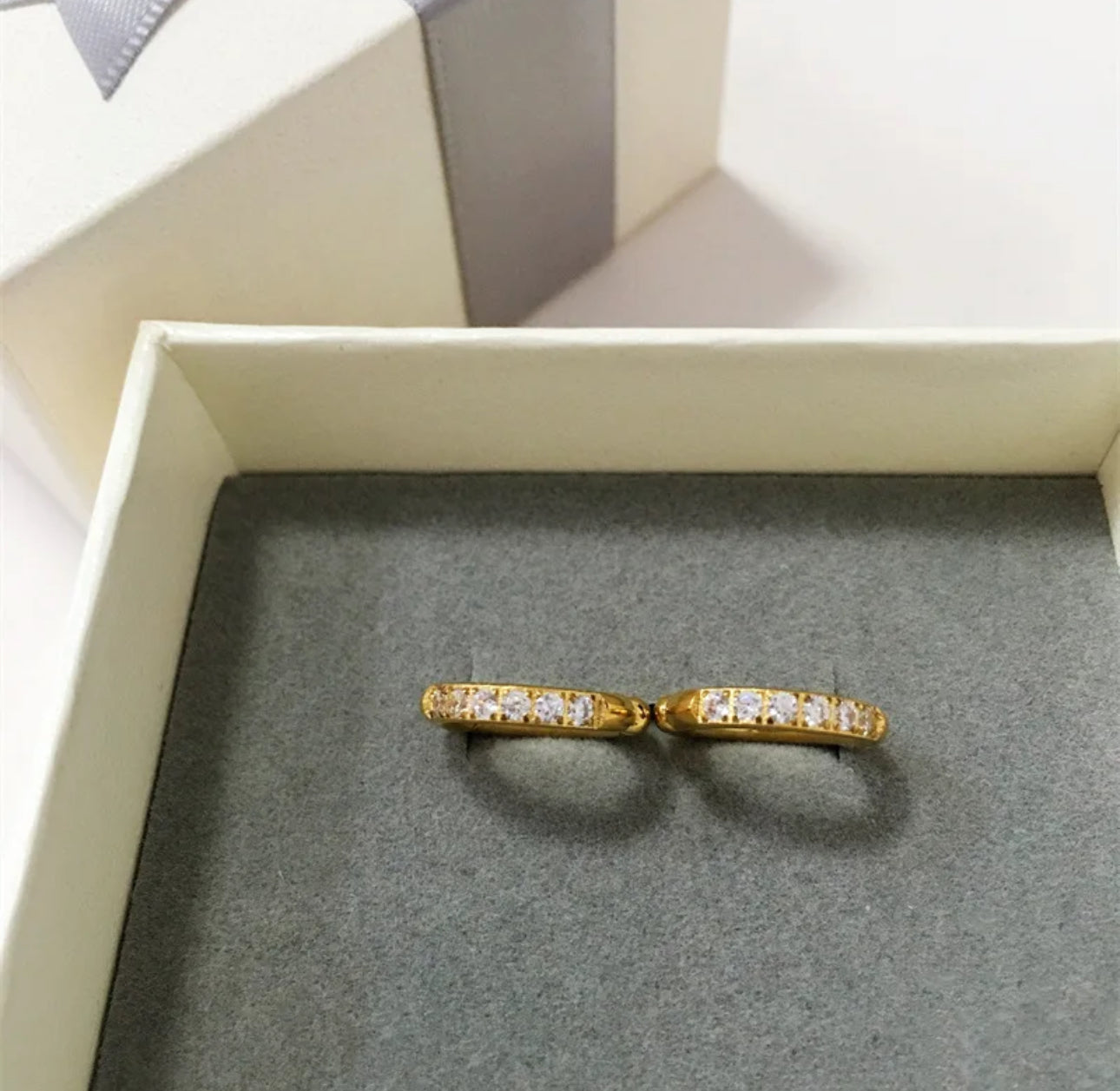 Piercing Huggies - 18k gold plated