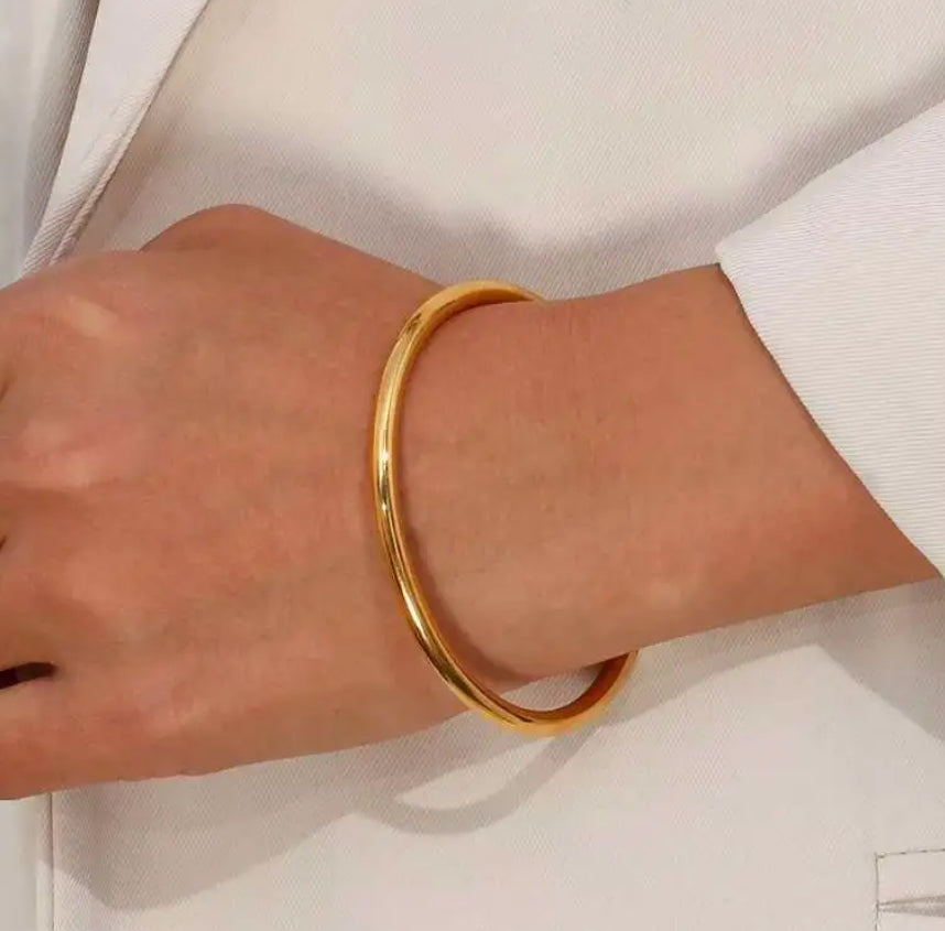 Bella Cuff