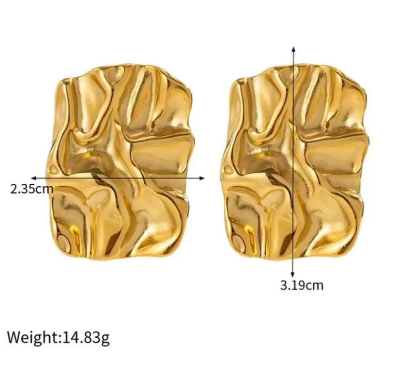 Serene Studs (Gold Bar)