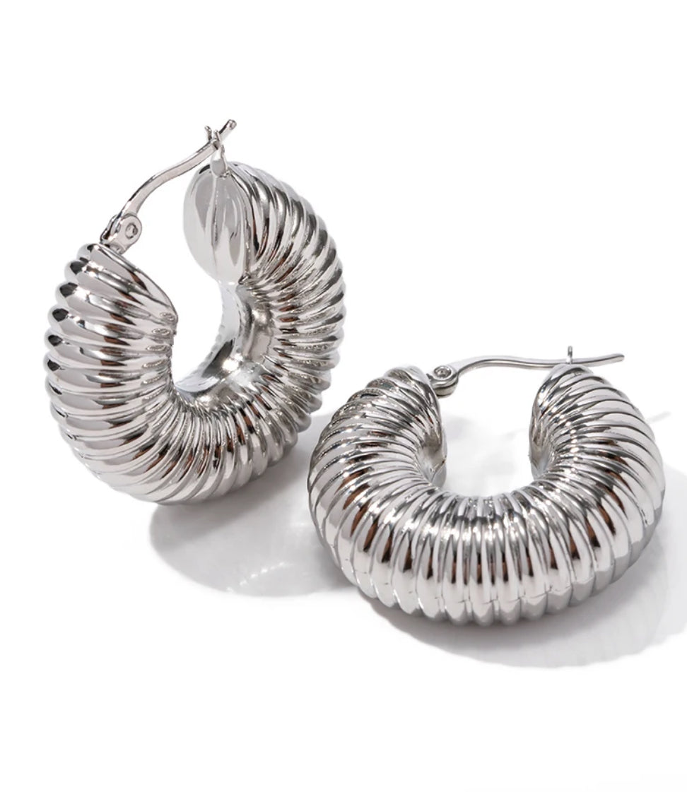 Shell (Silver)
