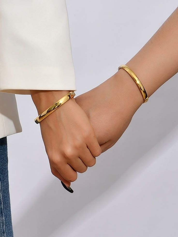 Minimal Bangle - 18k Gold Plated