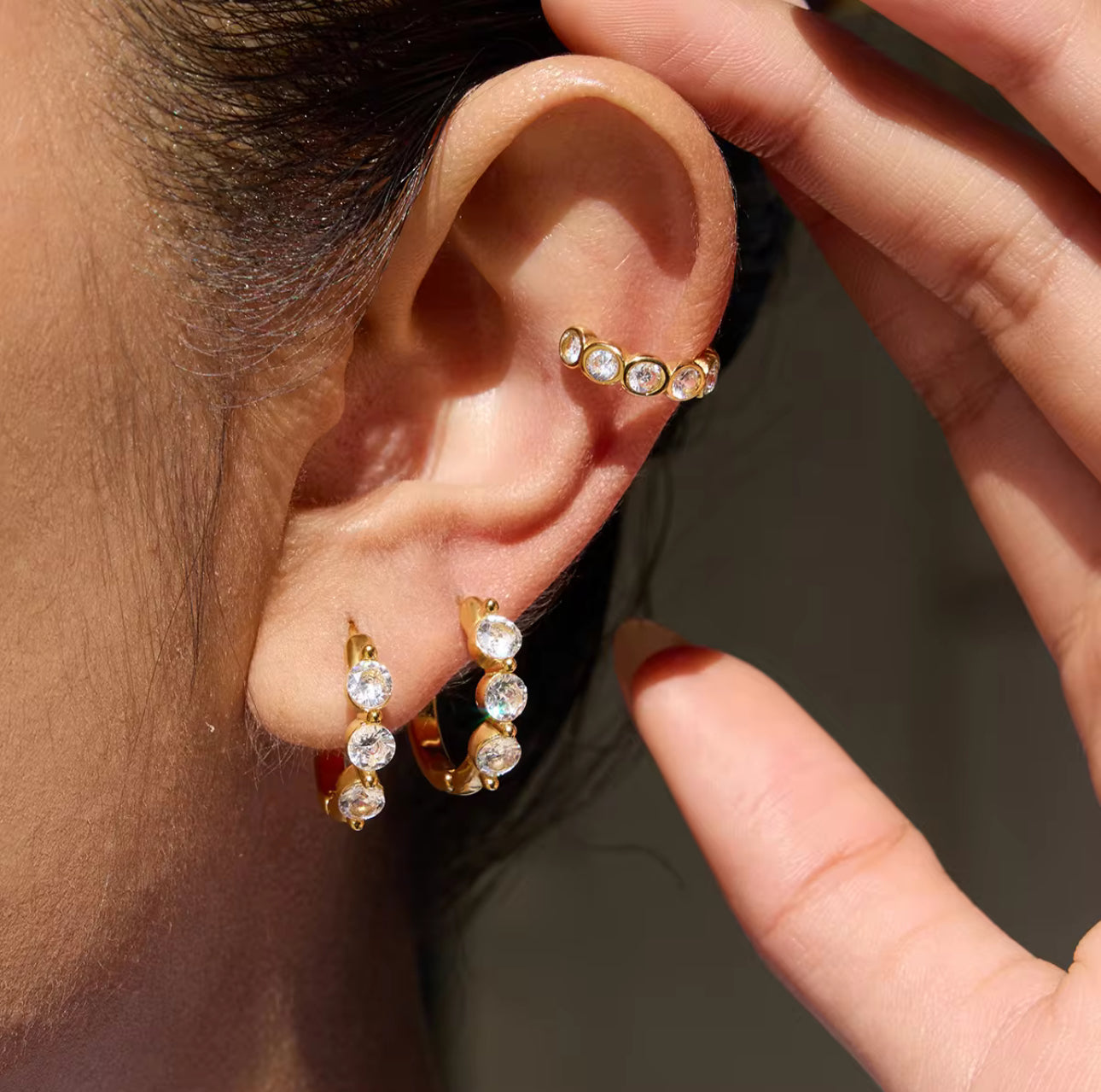 Aura Hoops