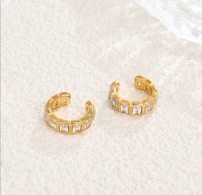 ilara Ear Cuff