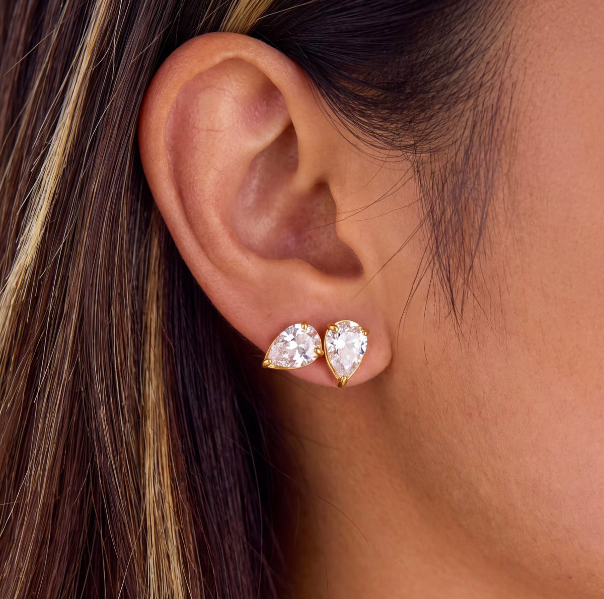 Toi et Moi ear studs
