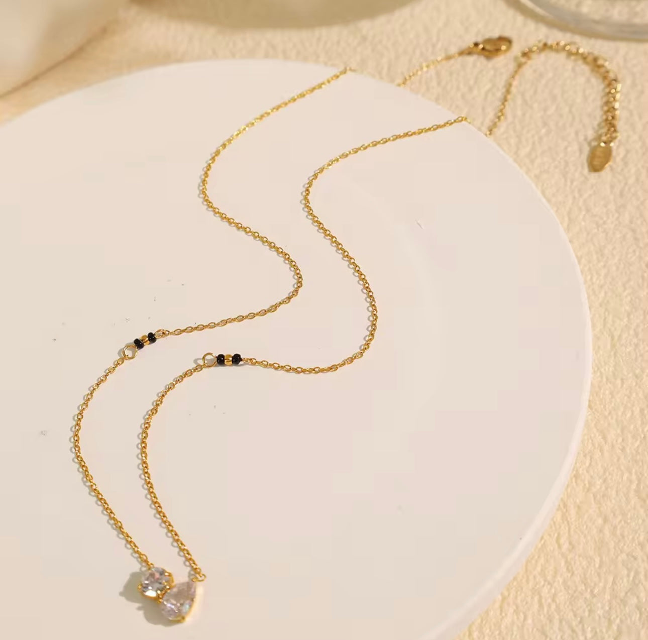 Dainty Mangalsutra