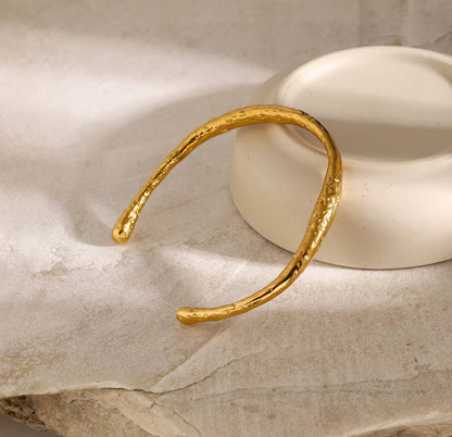 Azur Cuff Bracelet - 18k Gold plated