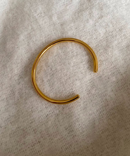 Bella Cuff - 18k gold plated