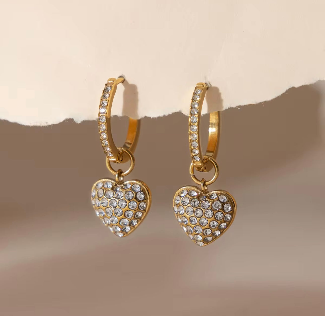 Hearty Hoop - 18k gold plated