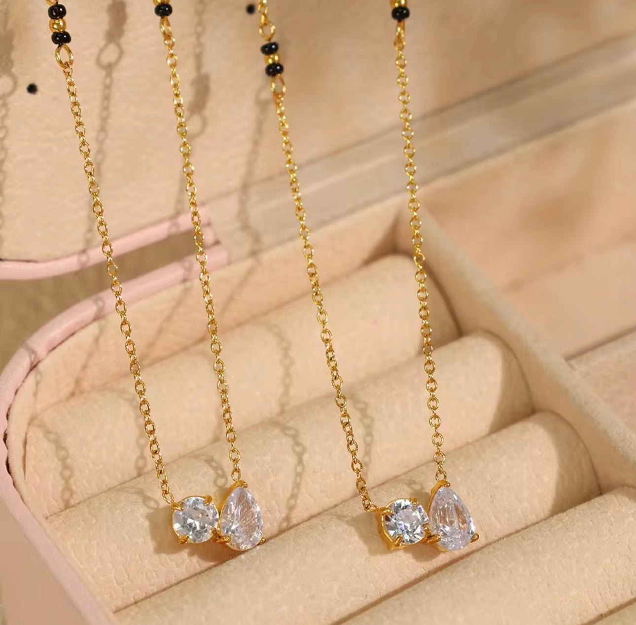 Dainty Mangalsutra