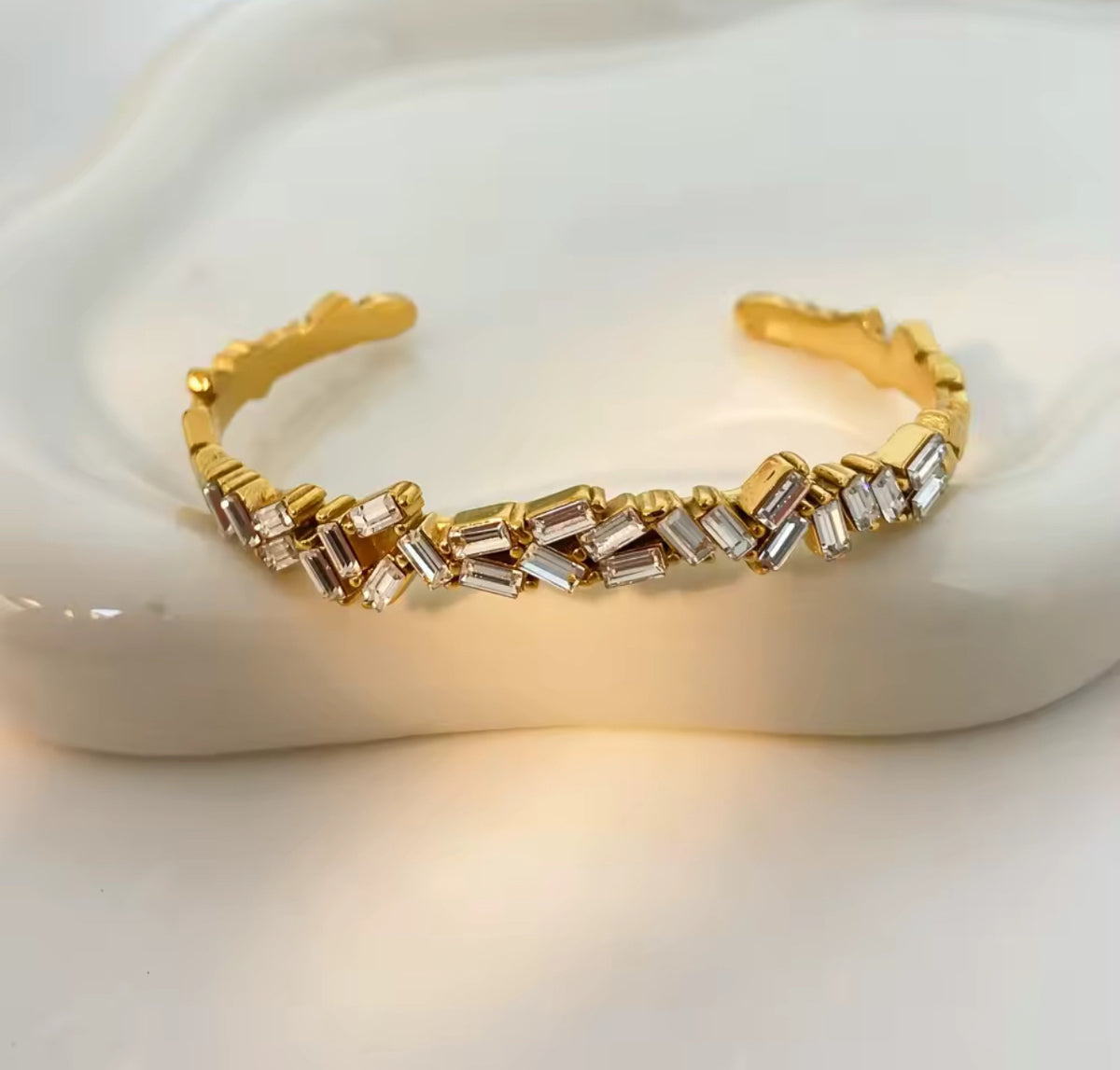 Scarlet Bracelet - 18k Gold Plated
