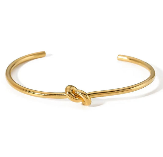 Knot Cuff