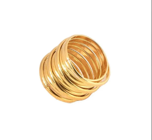 Amara Ring
